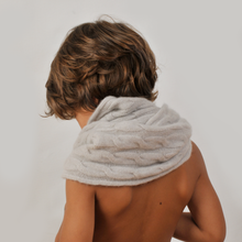 Carica l'immagine nel visualizzatore di Gallery, Sciarpa 100% Cashmere | Intreccio